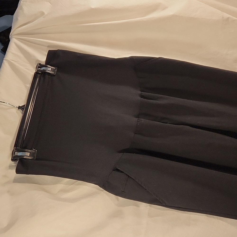 LIZ LANGE MATERNITY PANT - Picture 3 of 7